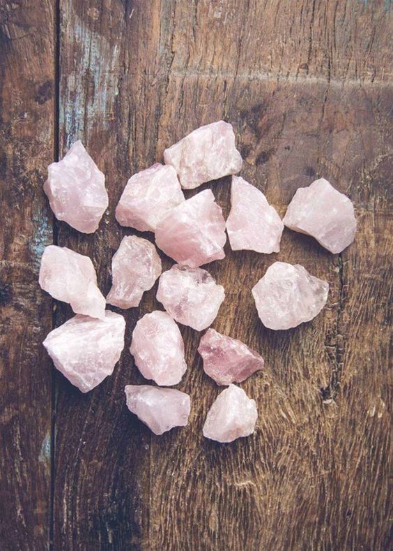 QUARZO ROSA - Oggetti per l'ambiente e per la persona