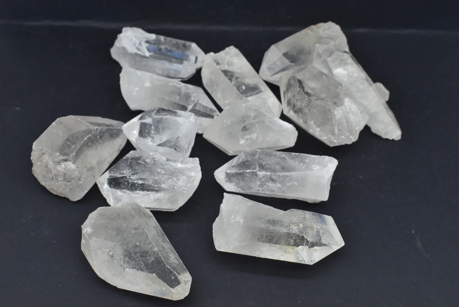 Cristallo di rocca o quarzo ialino: proprietà e usi del “cristallo